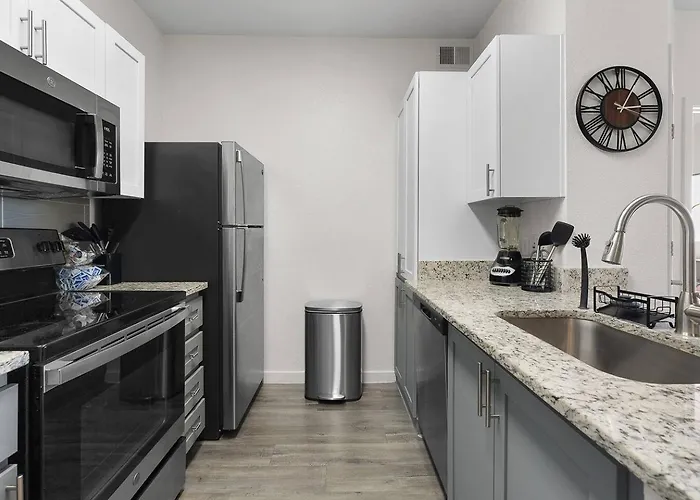 Apartment Urban Retreat 2br Near Asu & Shops