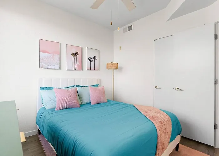Urban Retreat 2br Near Asu & Shops Apartment Tempe